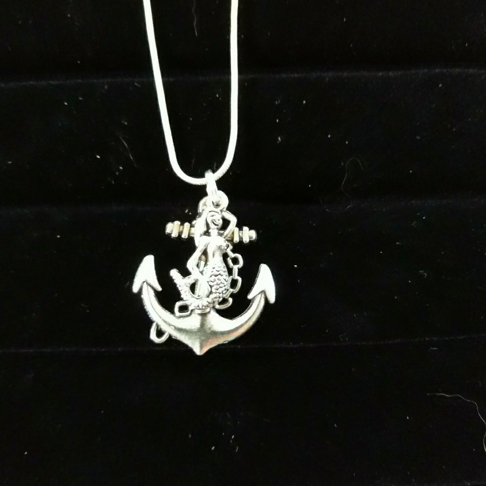 New large anchor and mermaid charm necklace